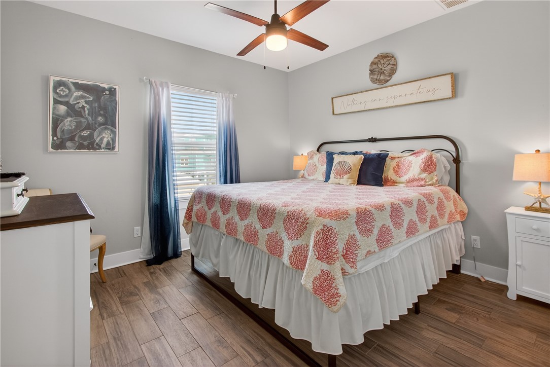 162 La Concha Blvd 41