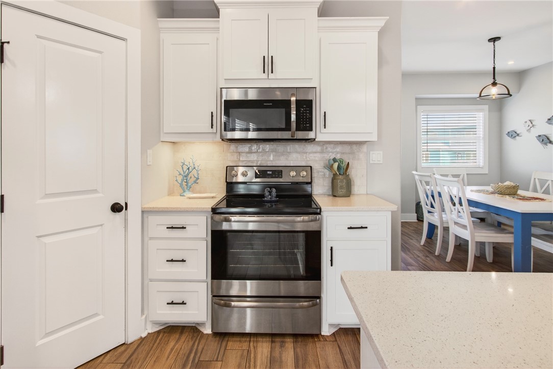 162 La Concha Blvd 41