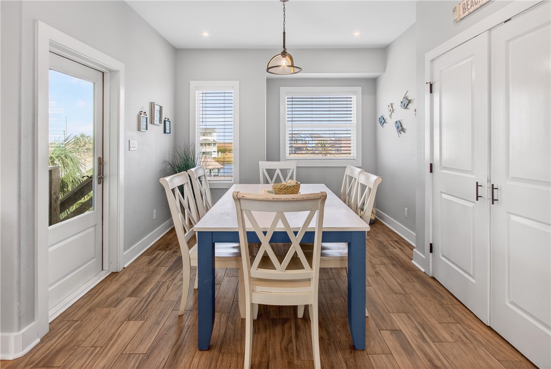 162 La Concha Blvd 41