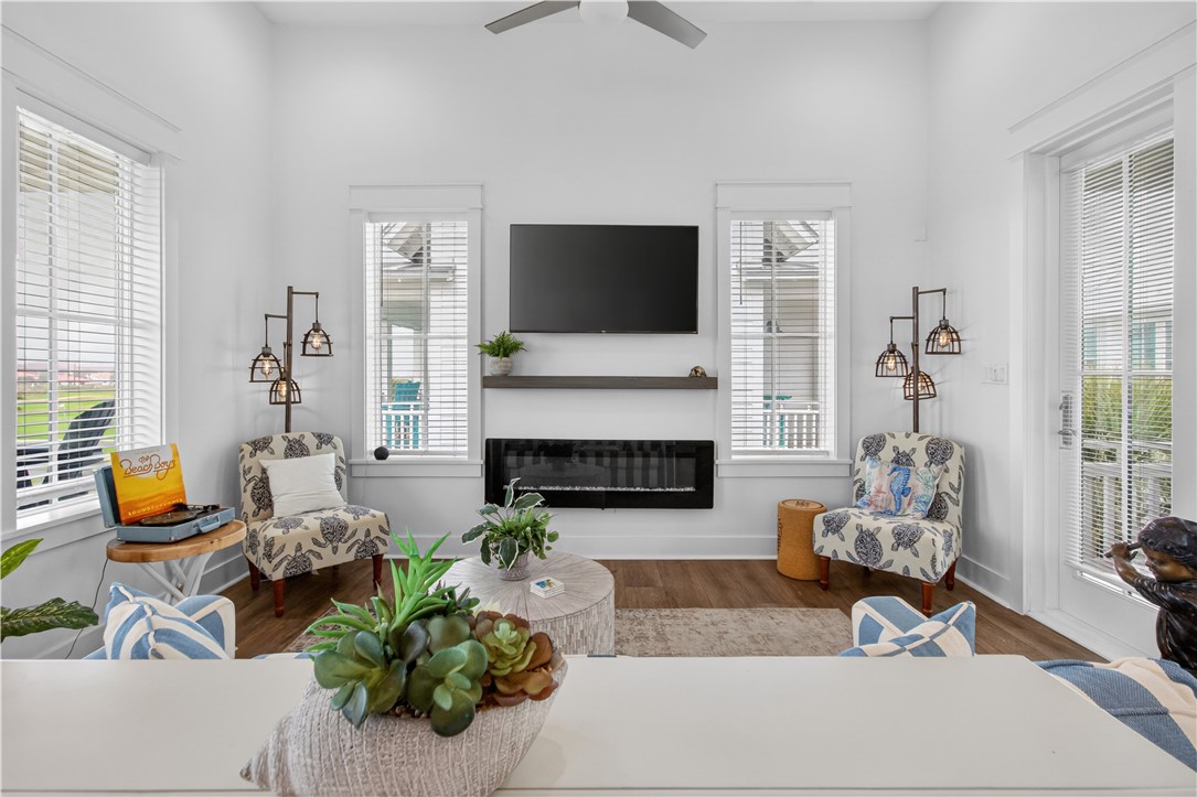 214 Sunset Ave 6