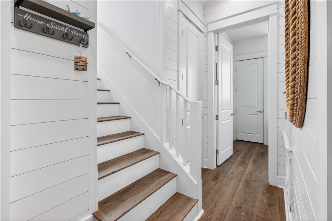214 Sunset Ave 6