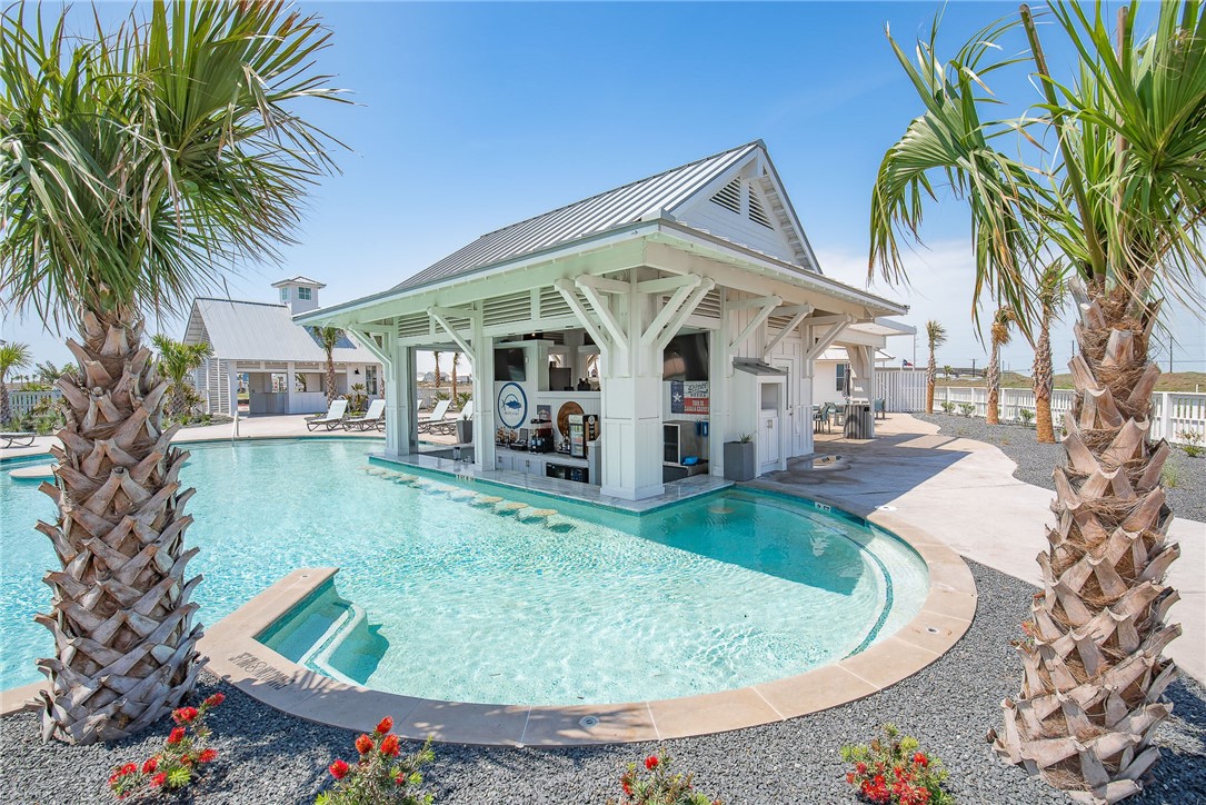 135 Sunrise Ave
