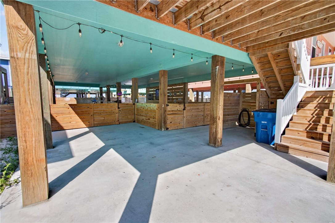 111 Redfish Lane