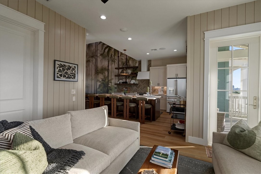 244 Sunrise Ave