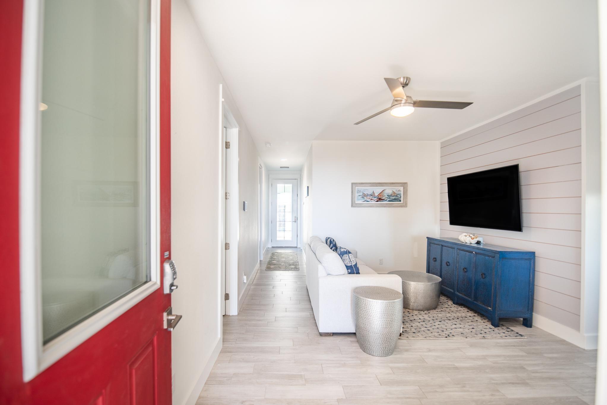 135 Sunrise Avenue