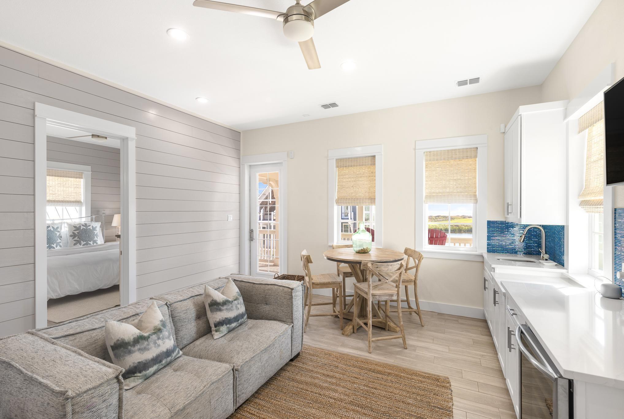 135 Sunrise Avenue