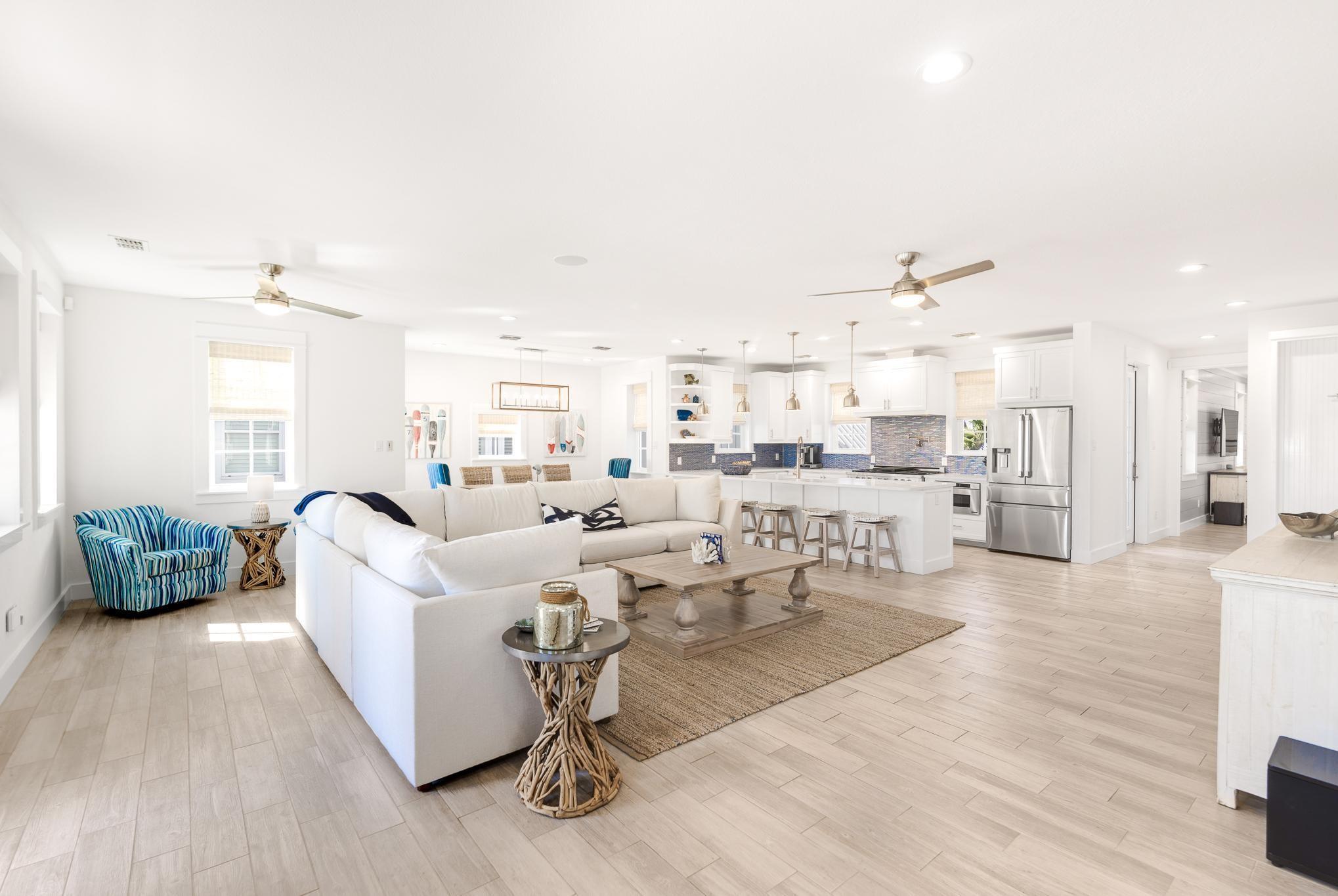 135 Sunrise Avenue