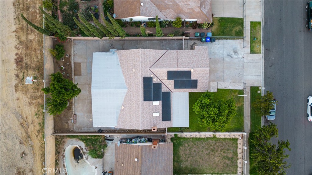 2584 W Atchison Street