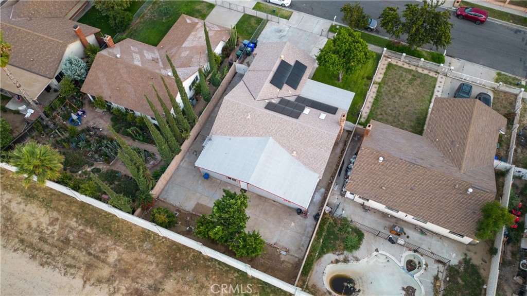 2584 W Atchison Street