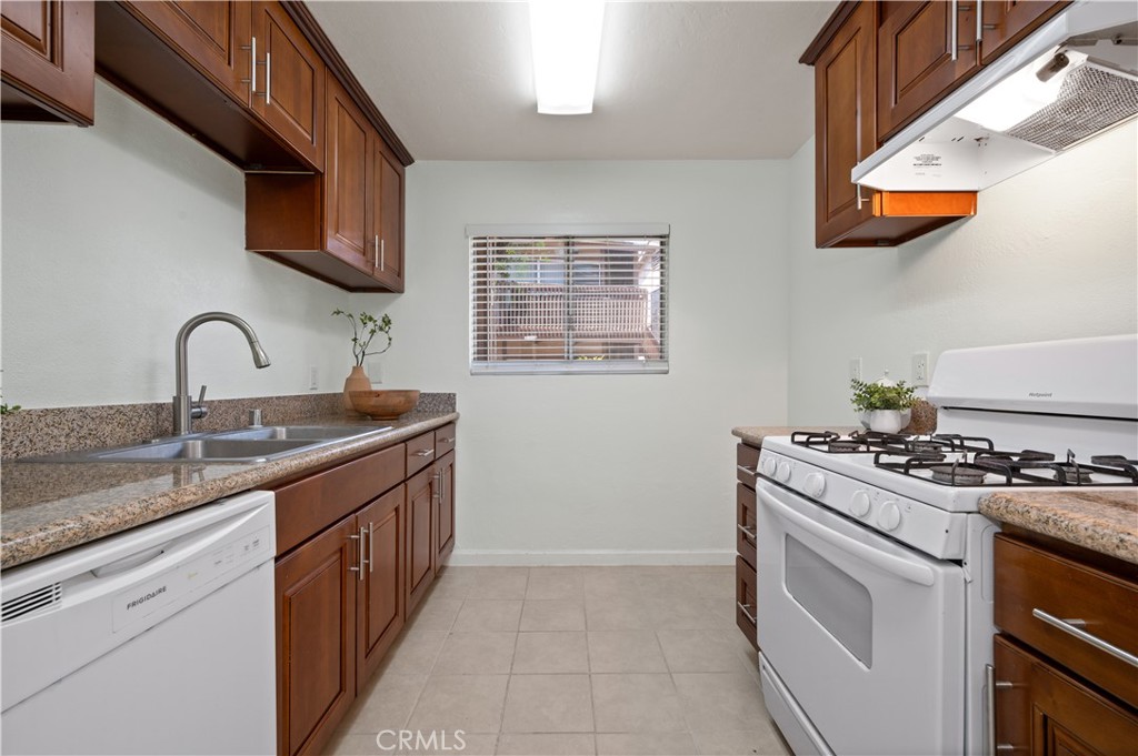1044 Cabrillo Park Drive B