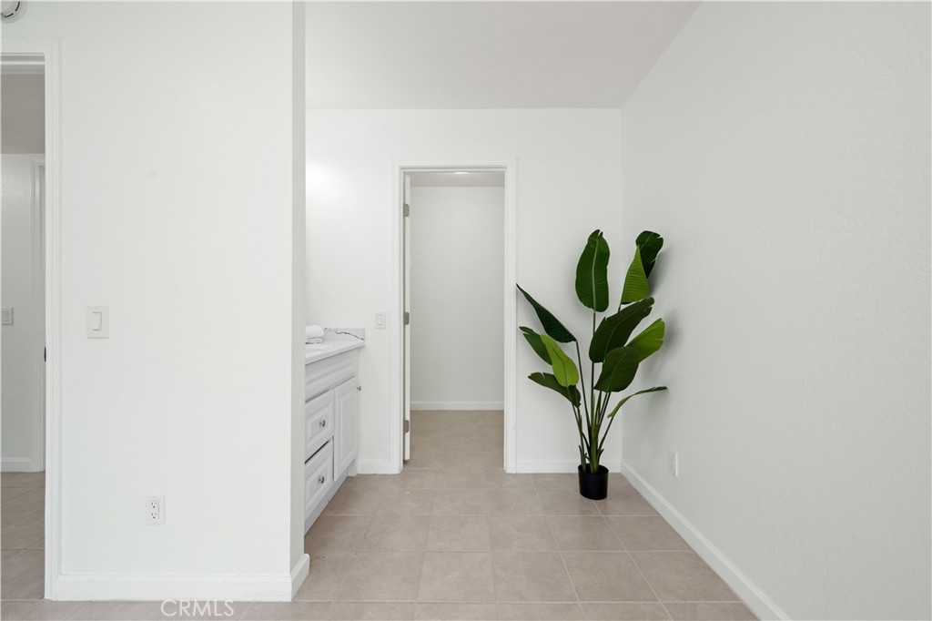 1044 Cabrillo Park Drive B