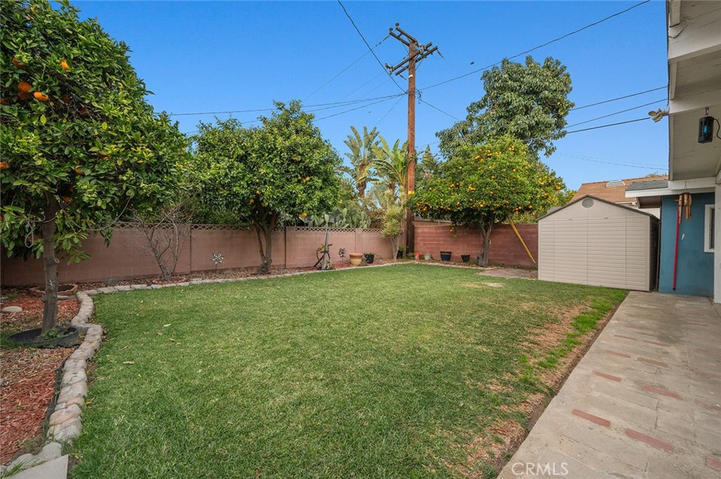2723 W Olive Avenue
