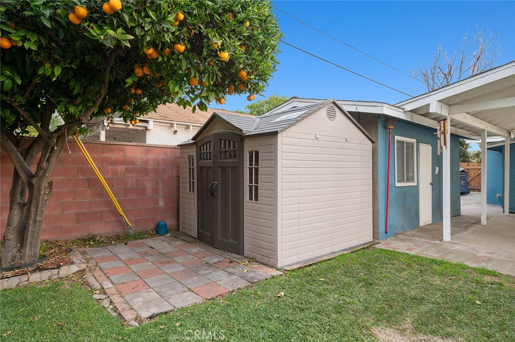 2723 W Olive Avenue