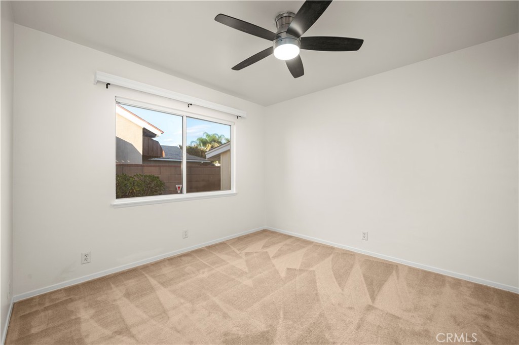 213 S Meadow