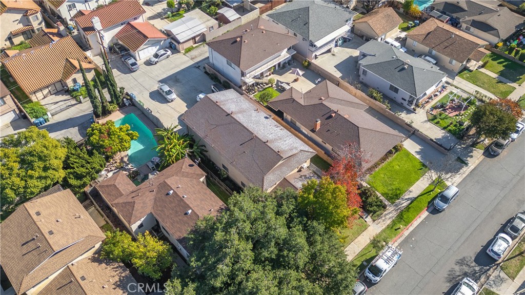 2204 Orange Grove