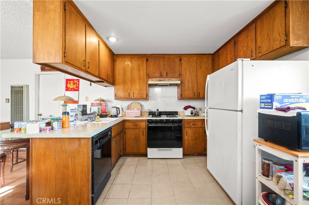 2204 Orange Grove