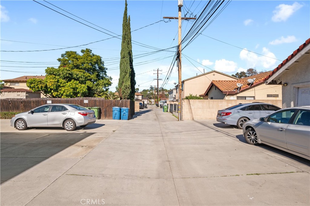 2204 Orange Grove