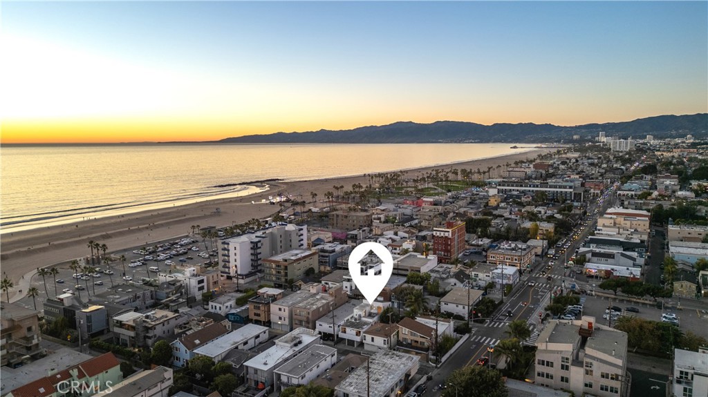 34 S Venice Boulevard 2