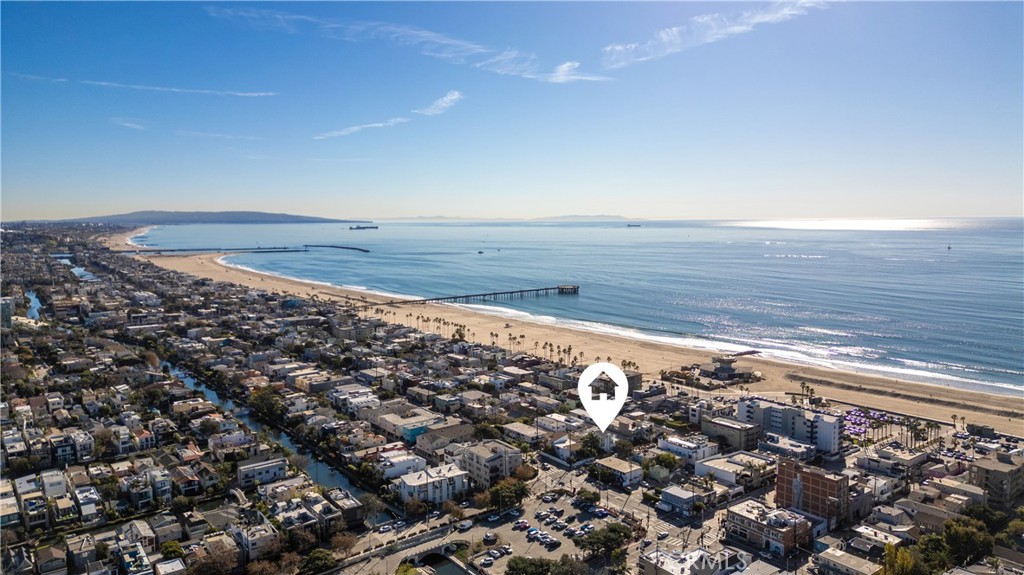 34 S Venice Boulevard 2