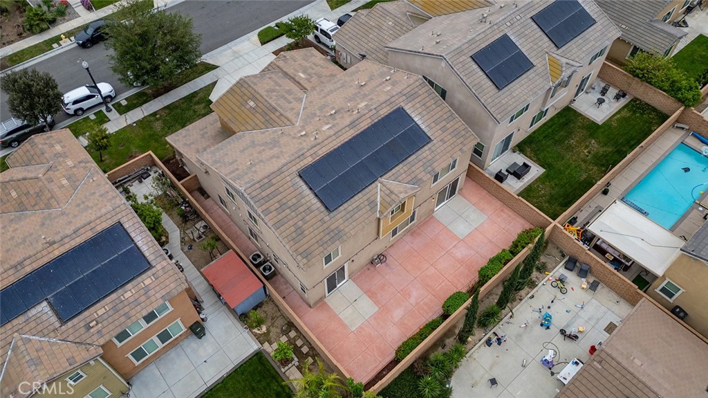 3694 S Grower Avenue