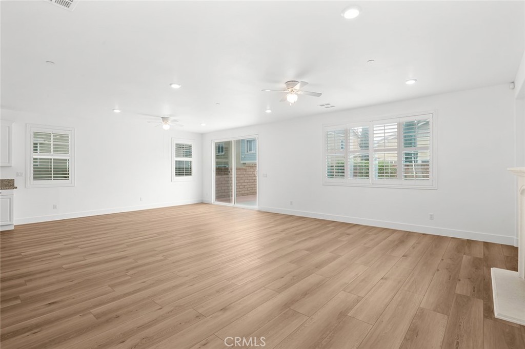 3694 S Grower Avenue