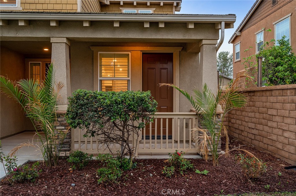 3694 S Grower Avenue