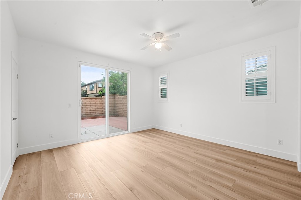 3694 S Grower Avenue