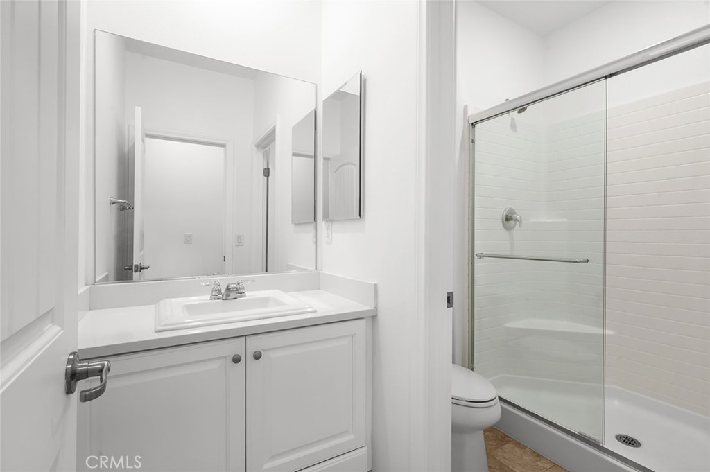 3694 S Grower Avenue