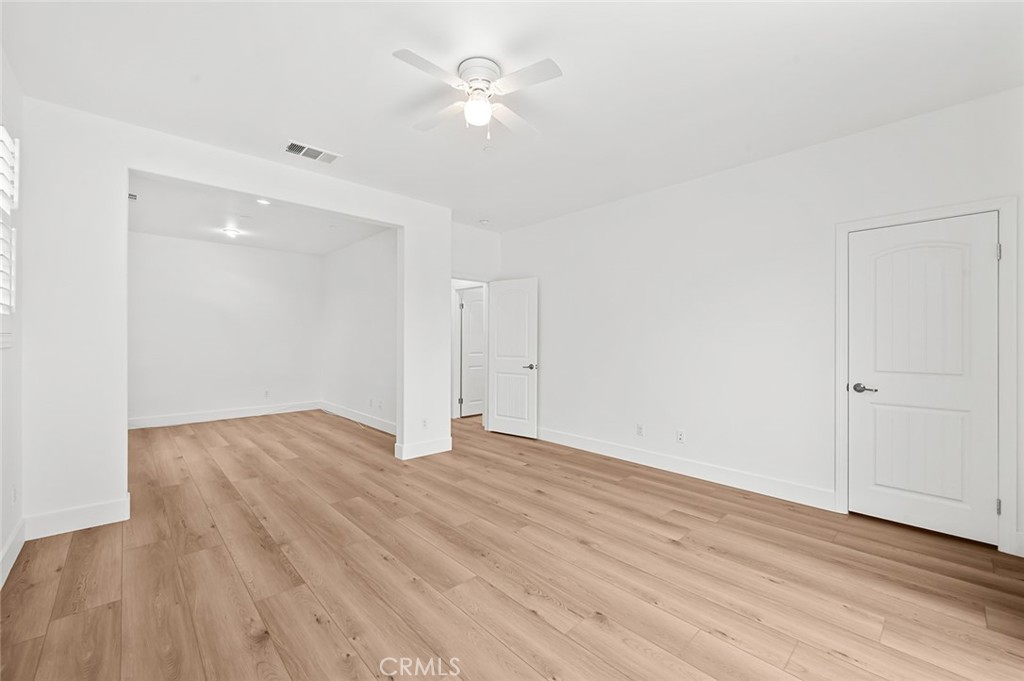 3694 S Grower Avenue