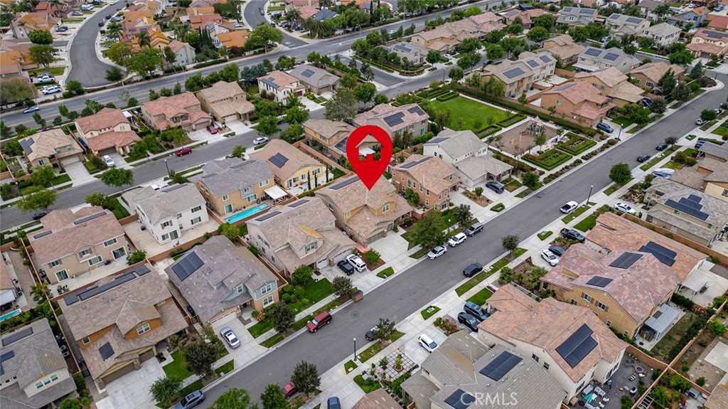 3694 S Grower Avenue