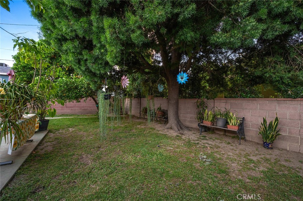 6440 Petit Avenue