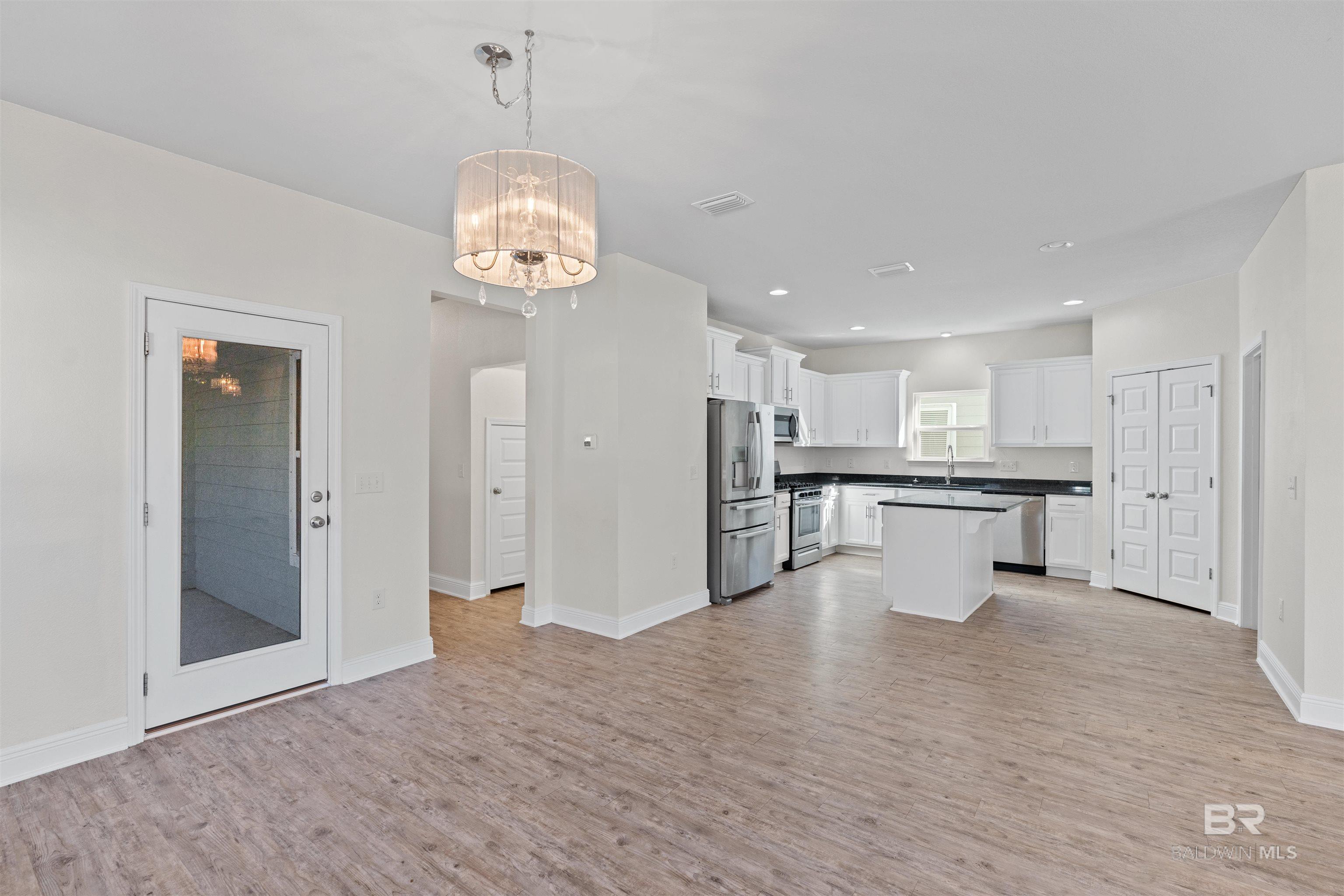 1210 Primrose Lane