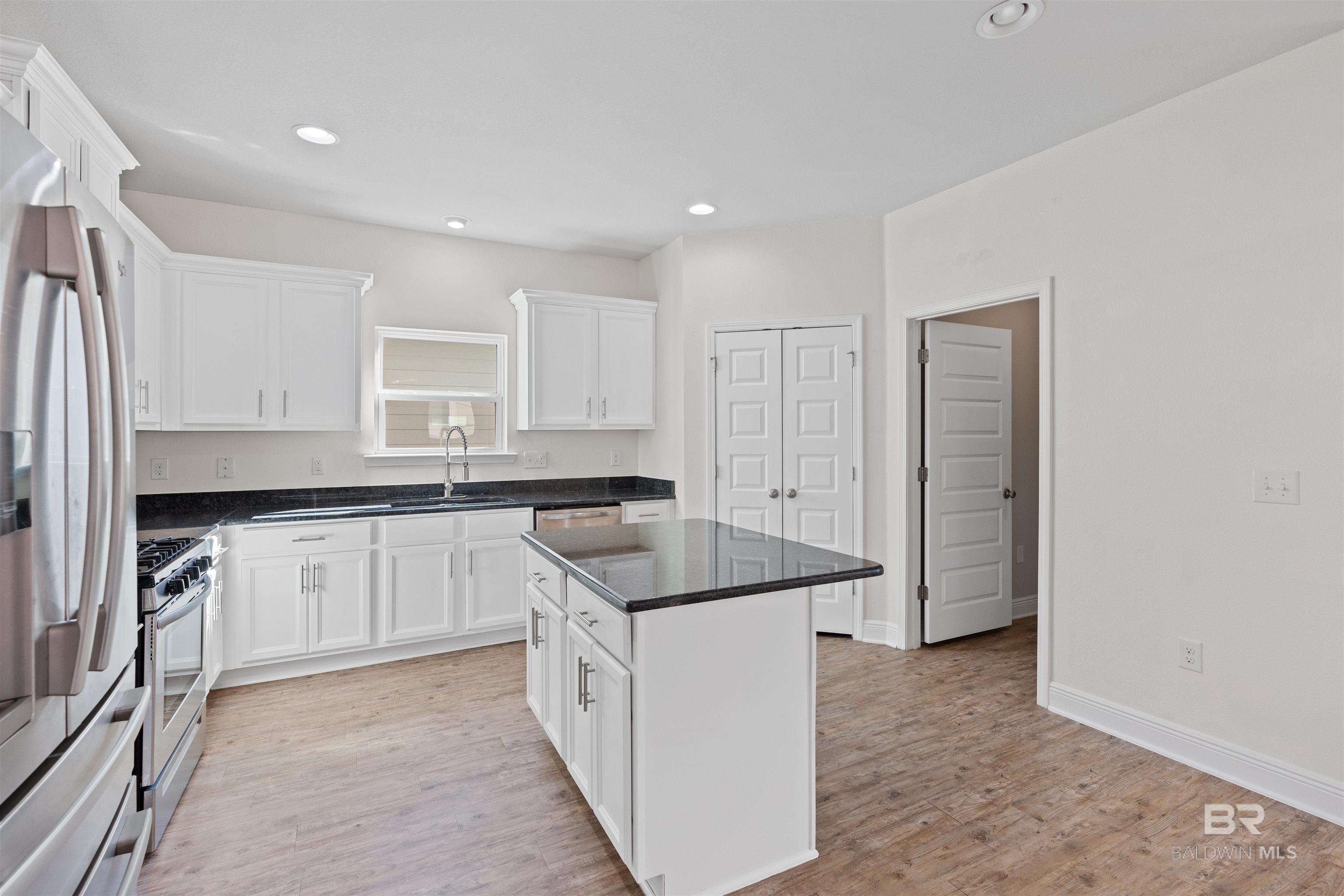 1210 Primrose Lane