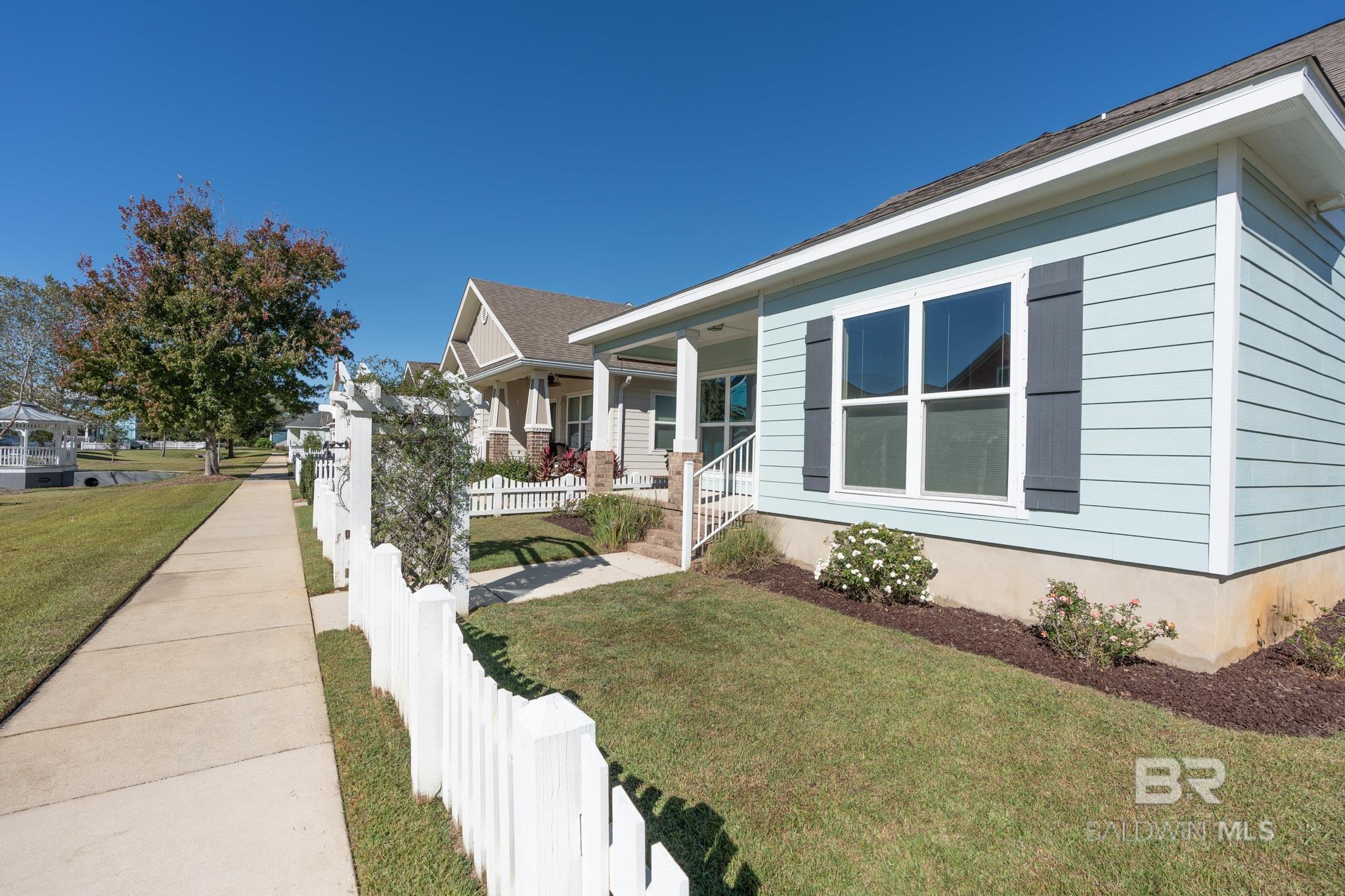 1210 Primrose Lane