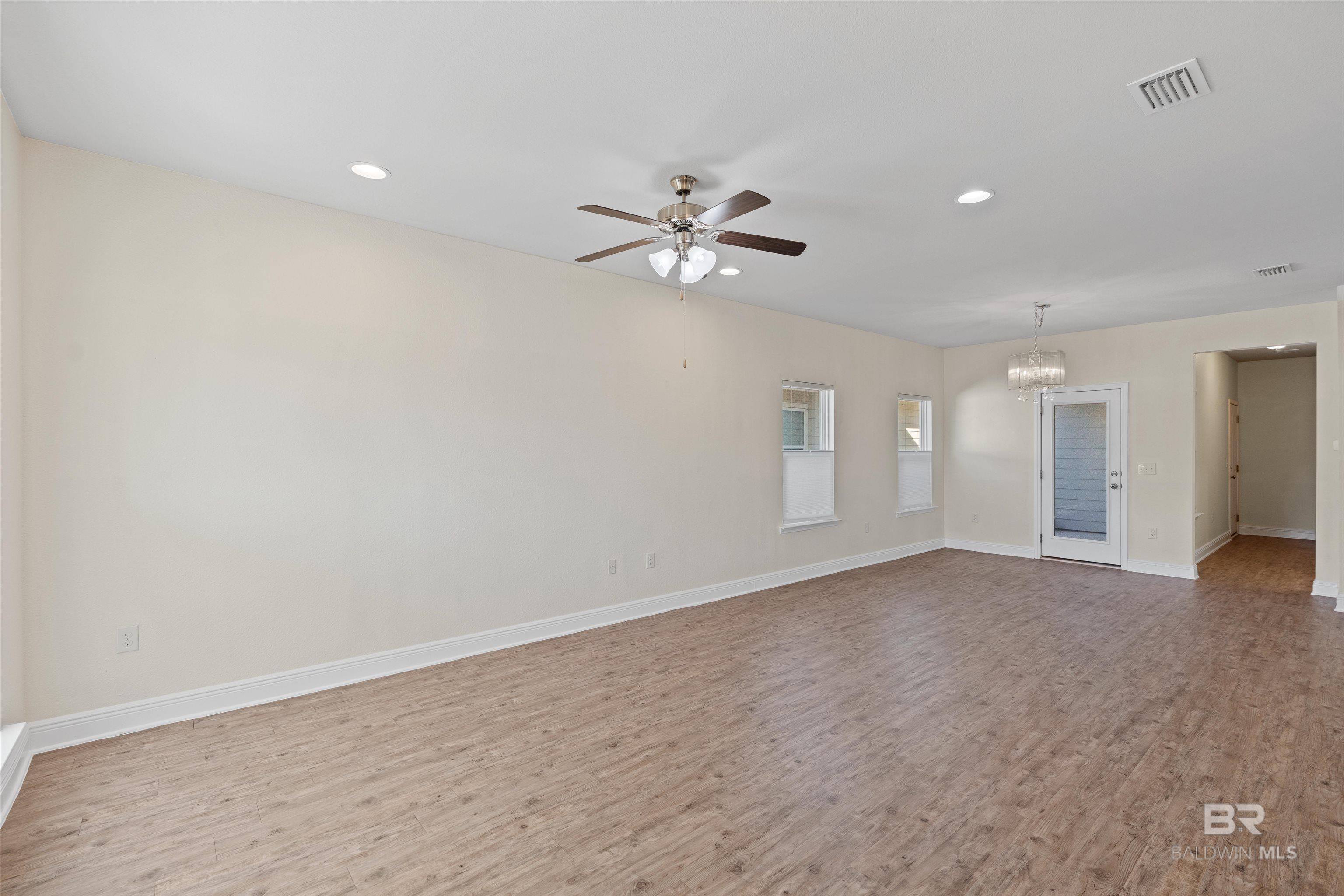 1210 Primrose Lane