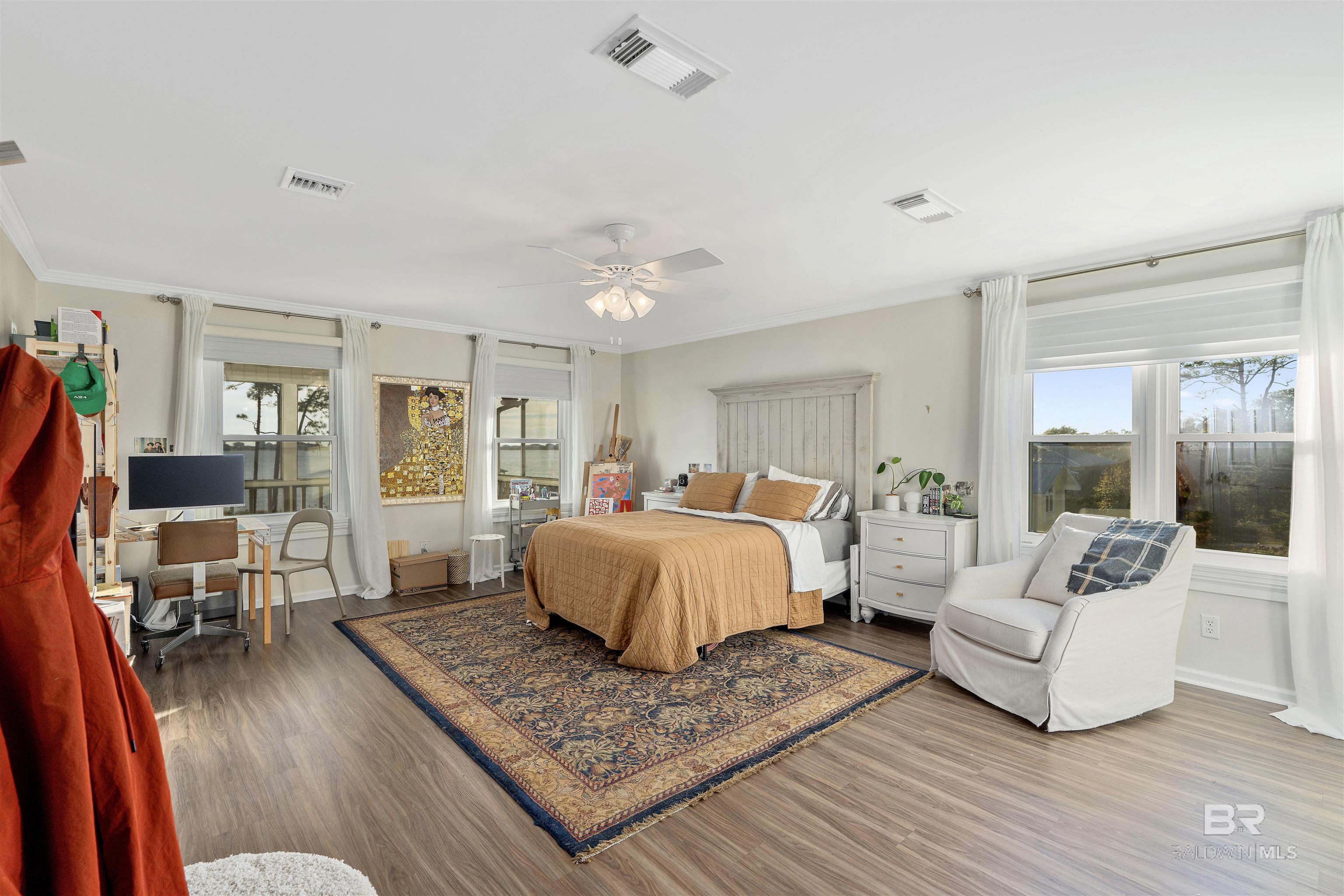 14606 State Highway 180