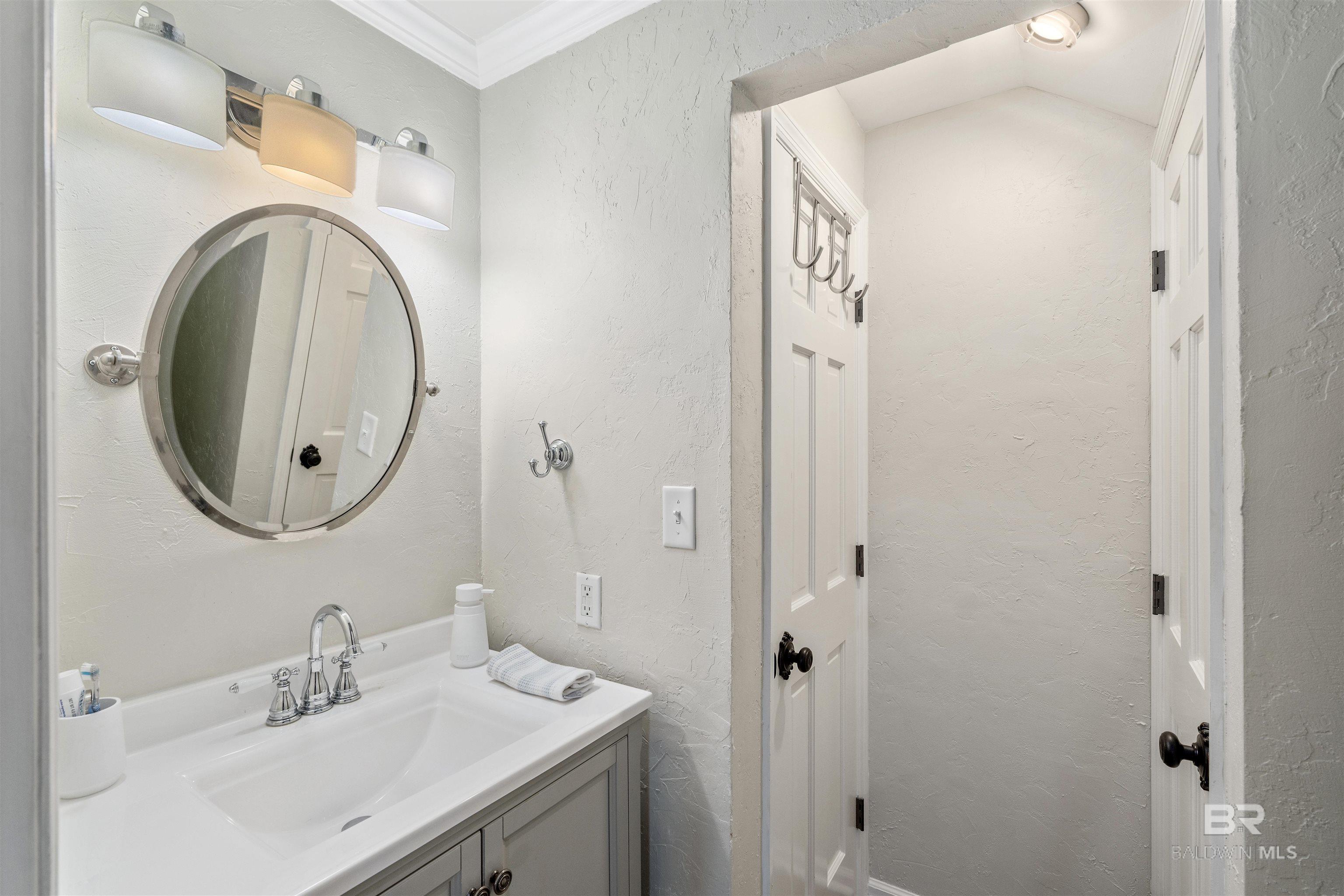 14606 State Highway 180