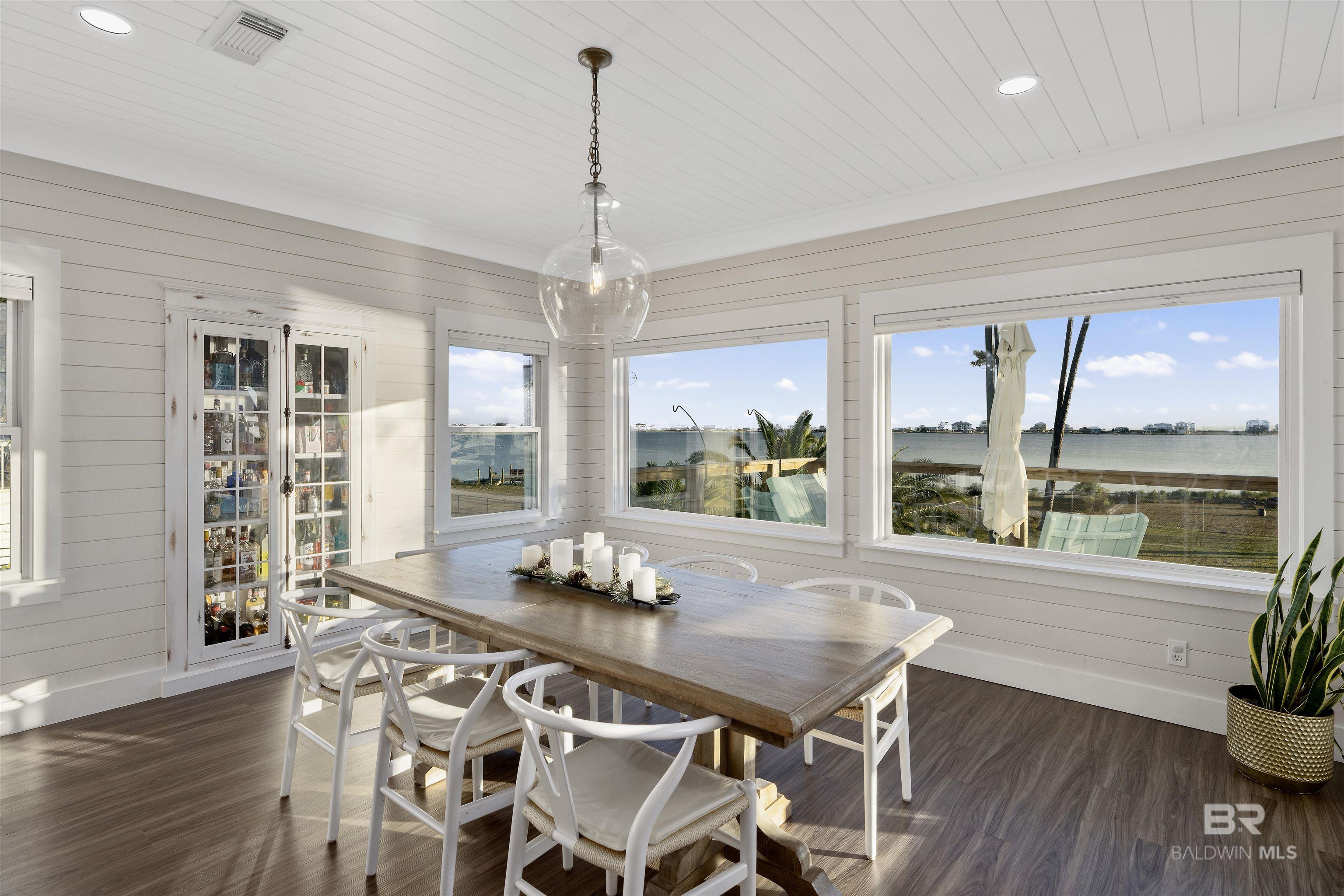 14606 State Highway 180