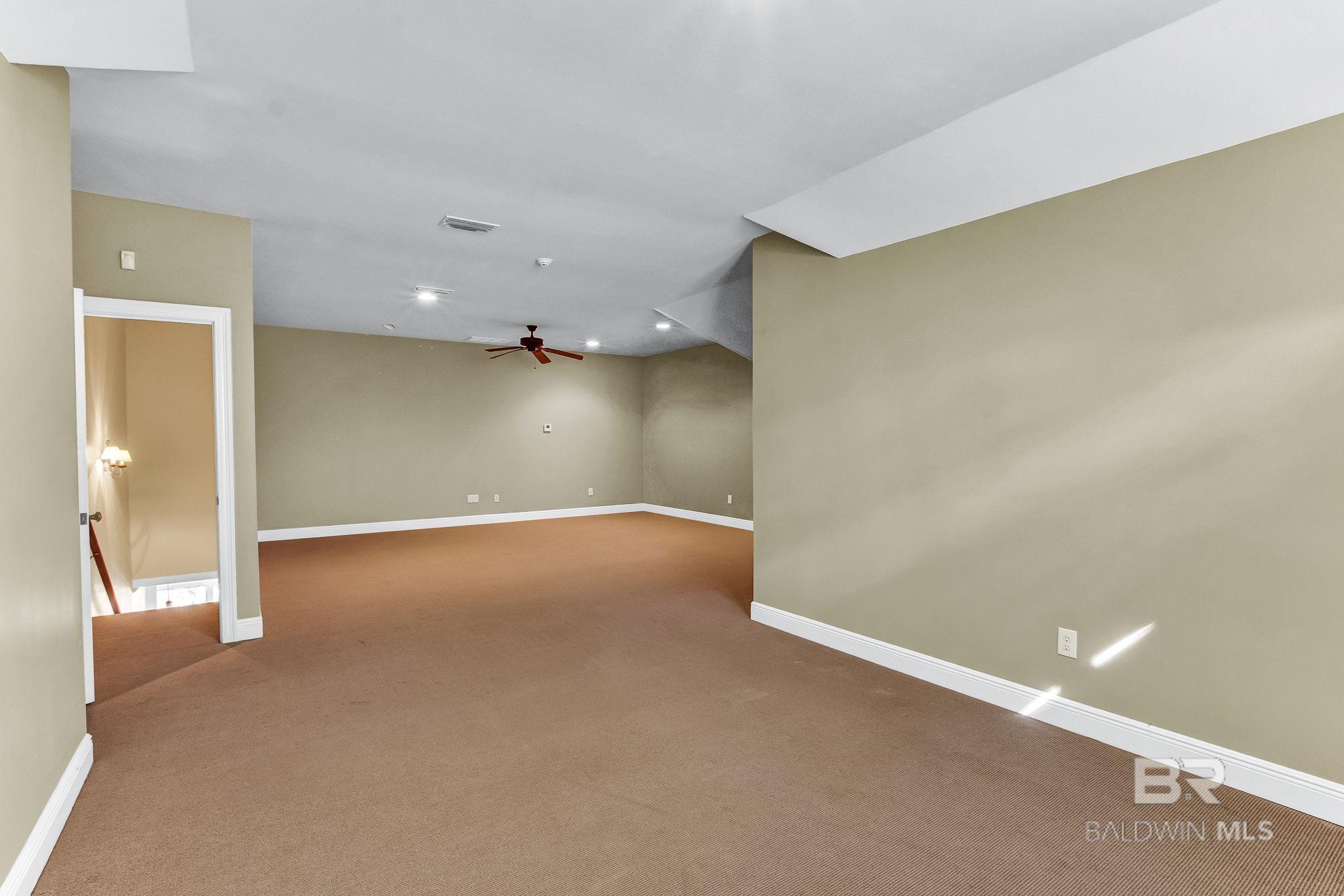 10561 Mckenzie Road