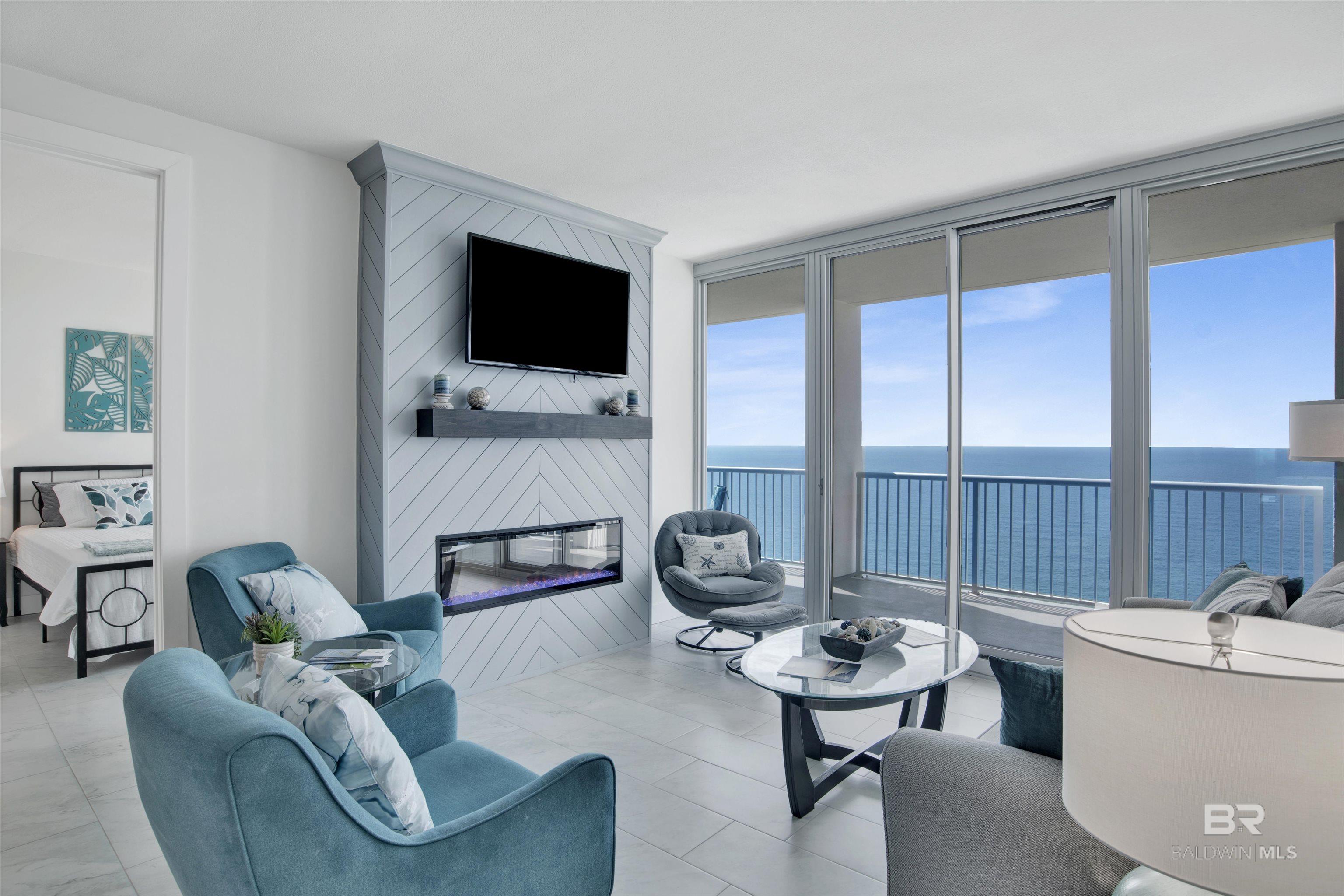 521 W Beach Boulevard 2502