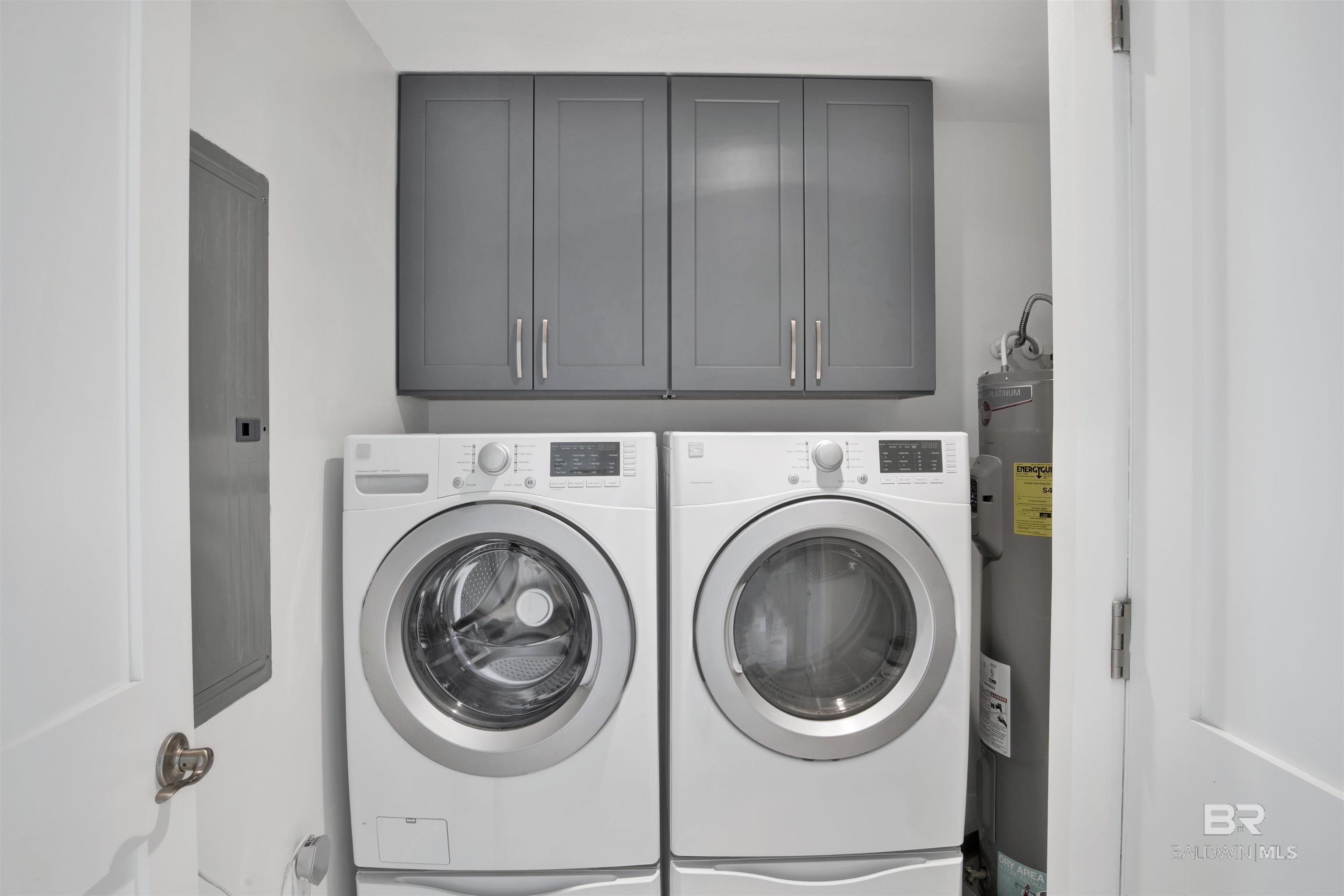 521 W Beach Boulevard 2502