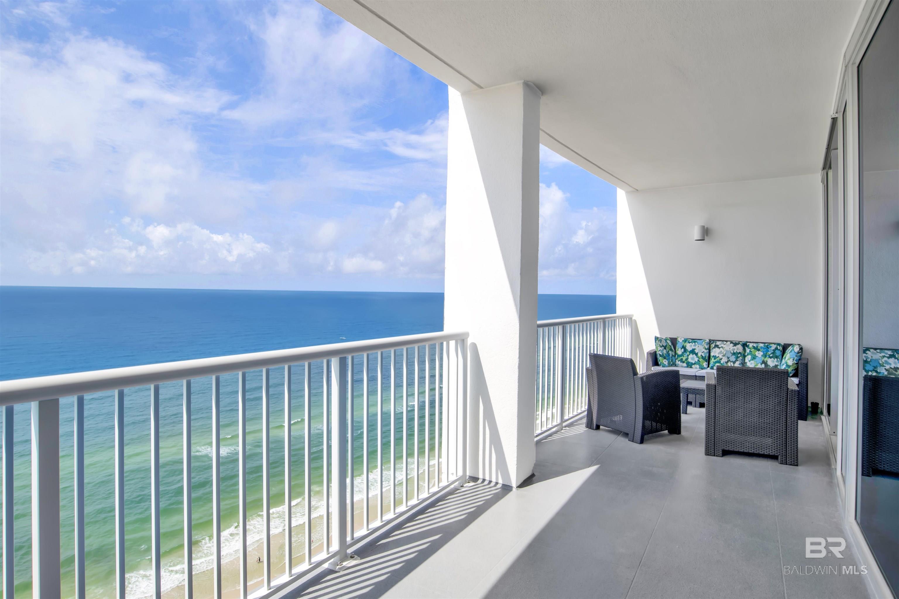 521 W Beach Boulevard 2502