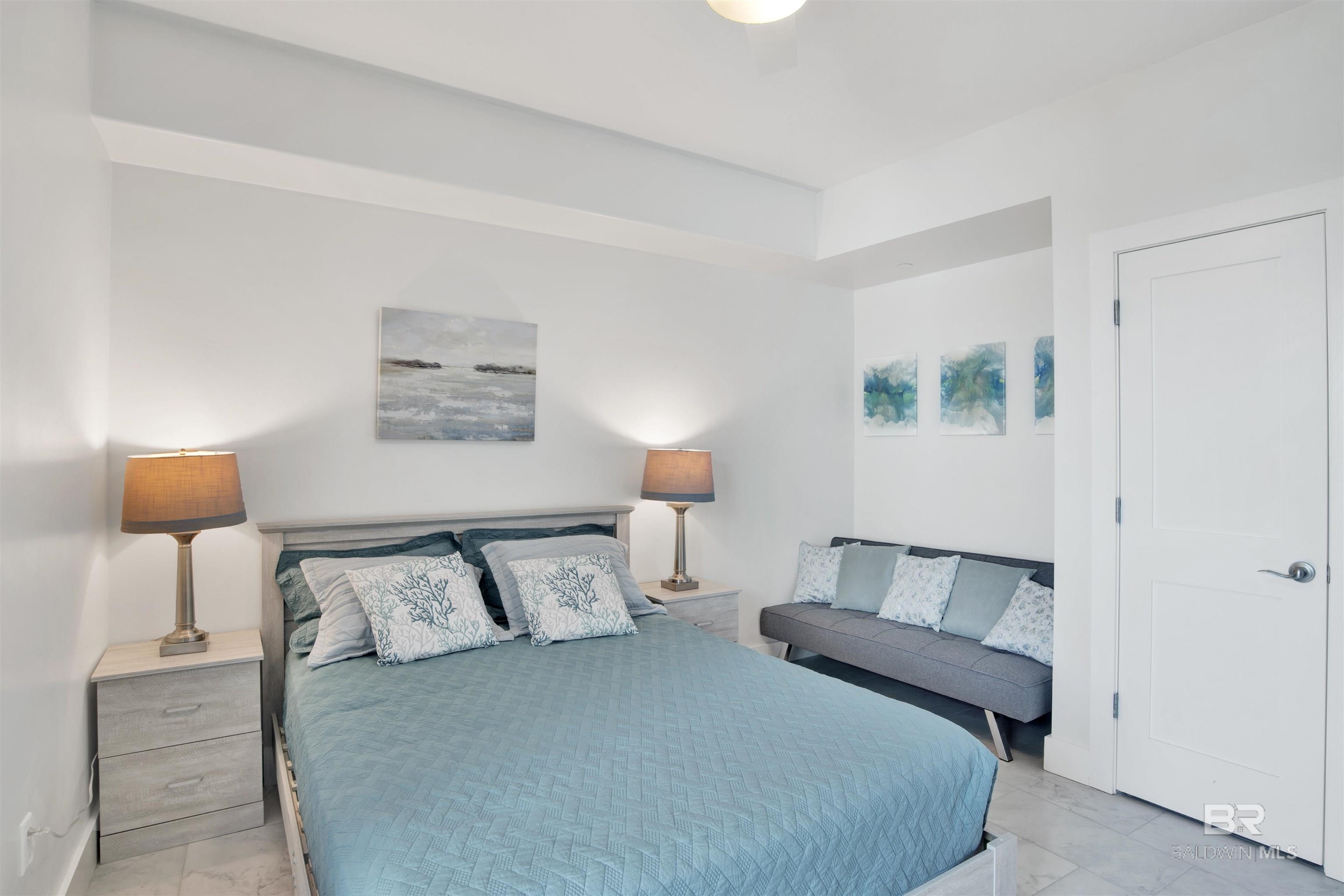 521 W Beach Boulevard 2502