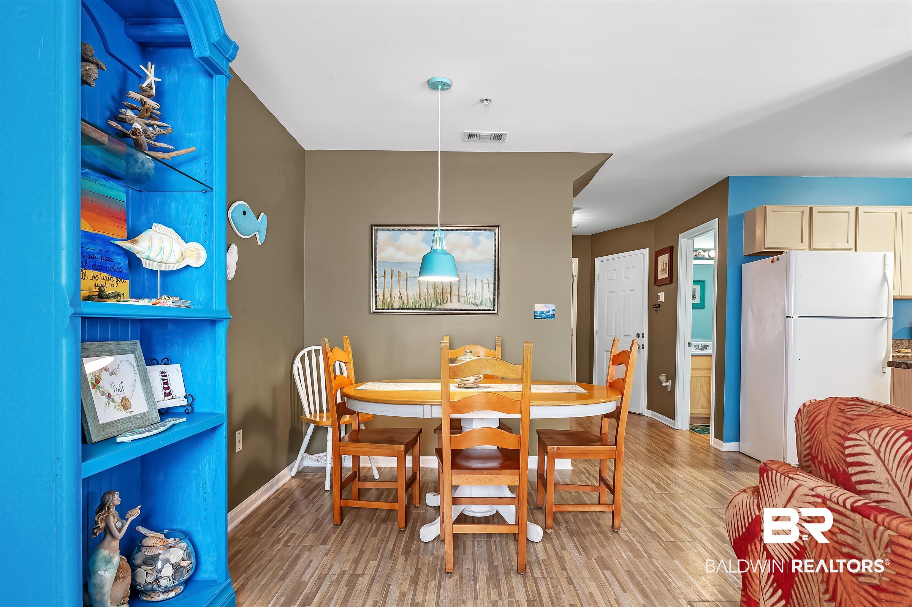 1517 Regency Road 72