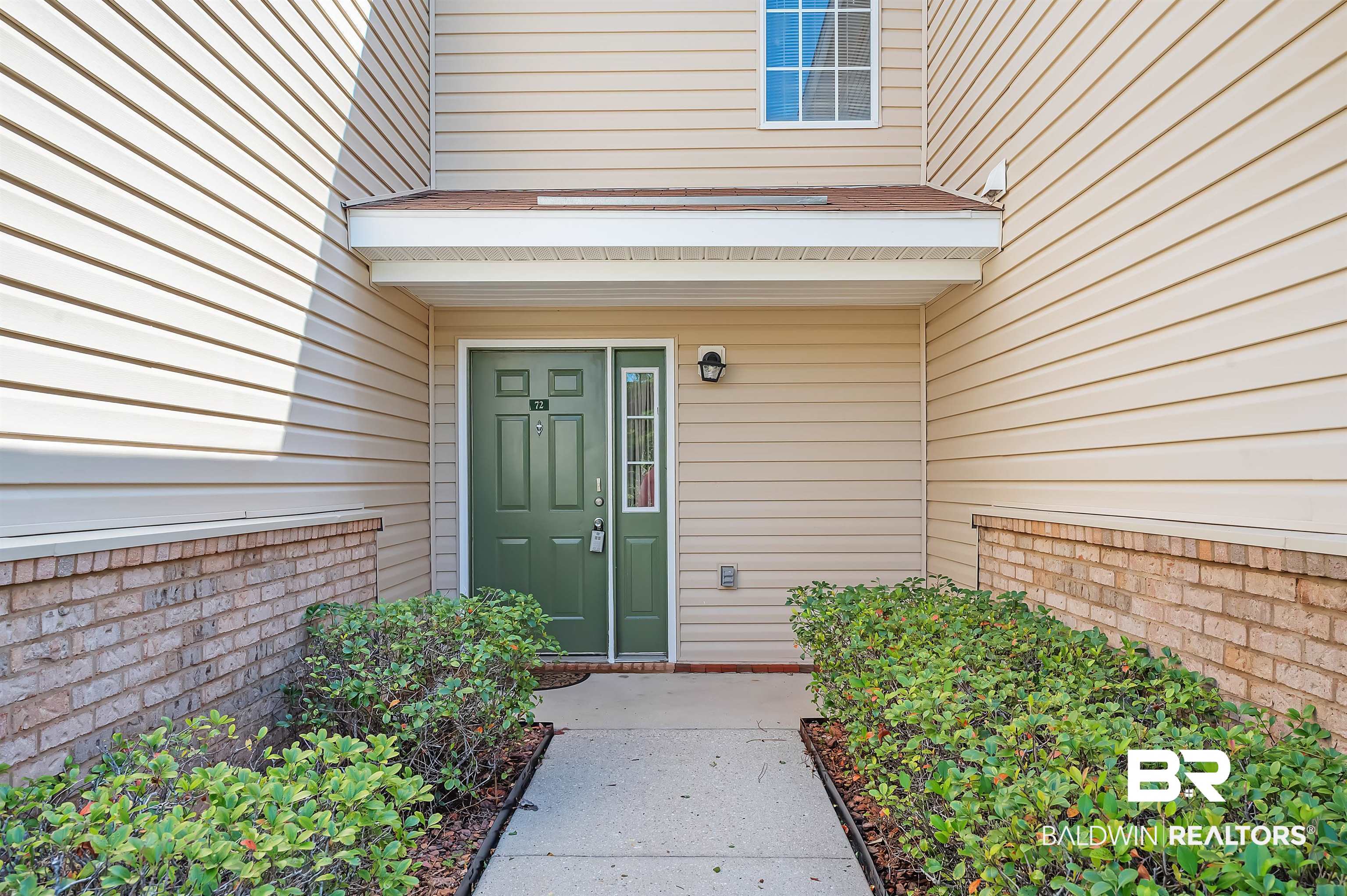 1517 Regency Road 72