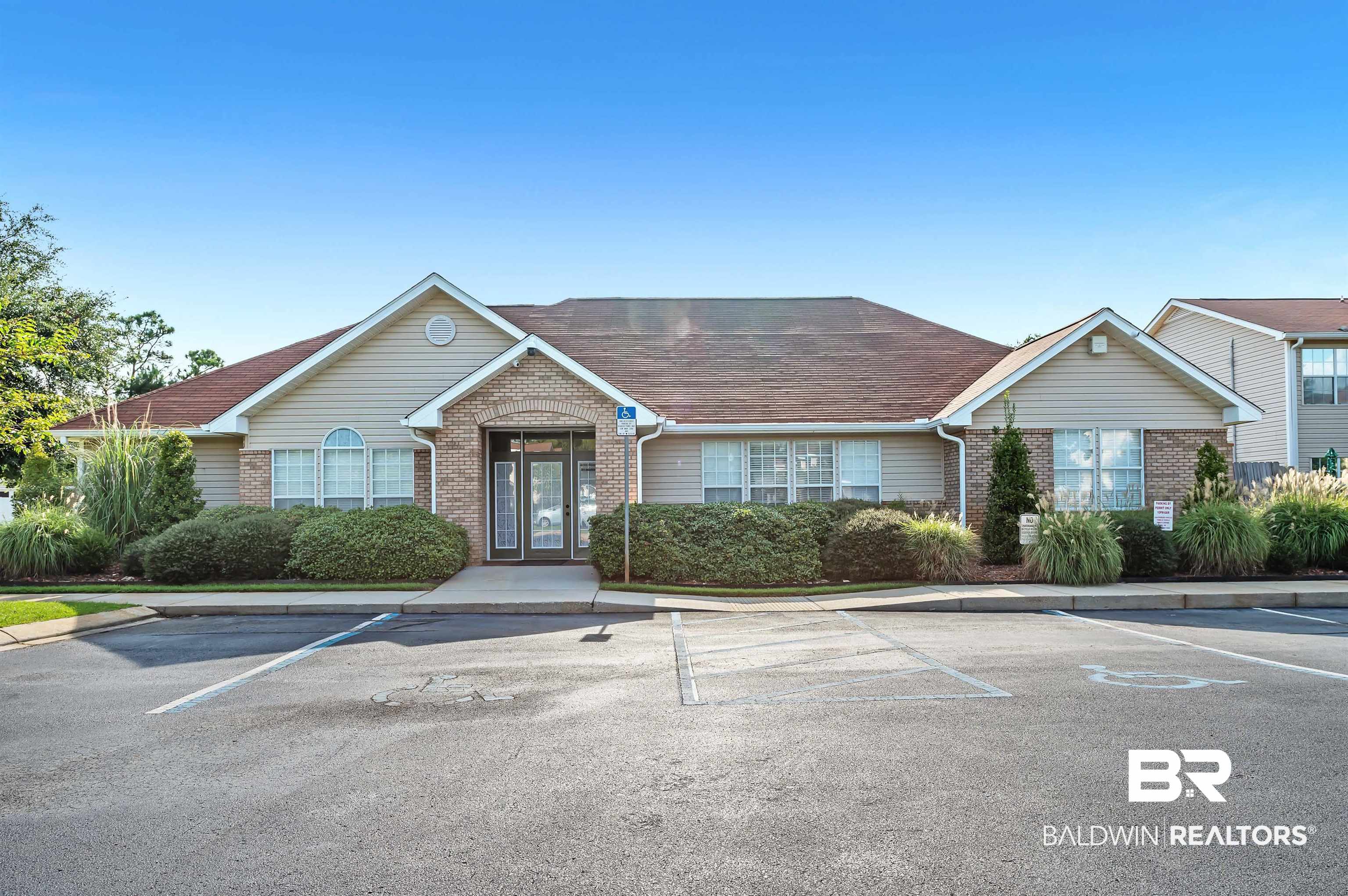 1517 Regency Road 72