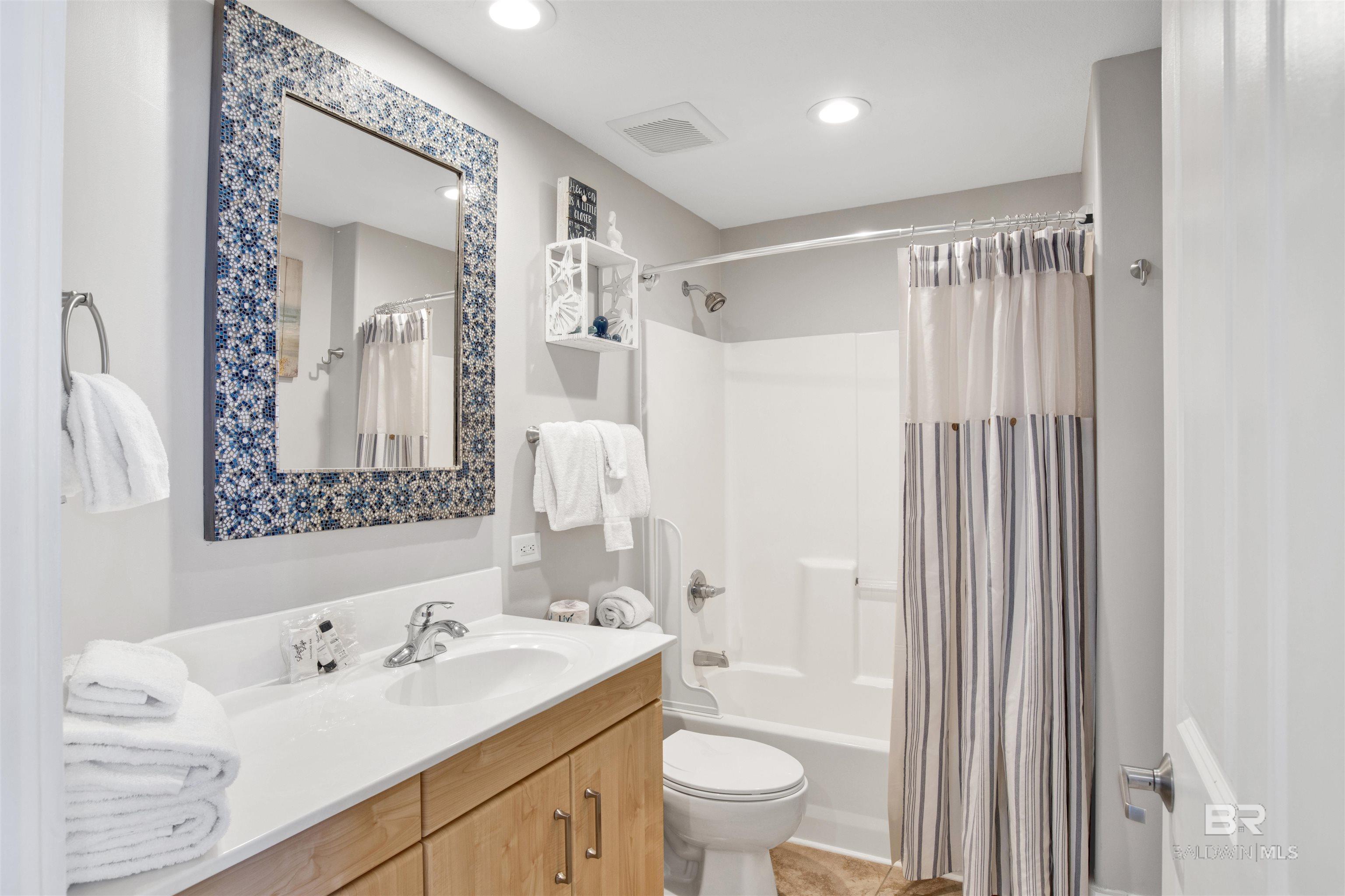 521 W Beach Boulevard 1503