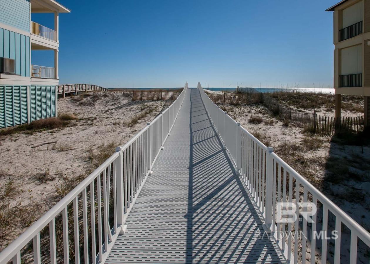 2000 W Beach Boulevard 801