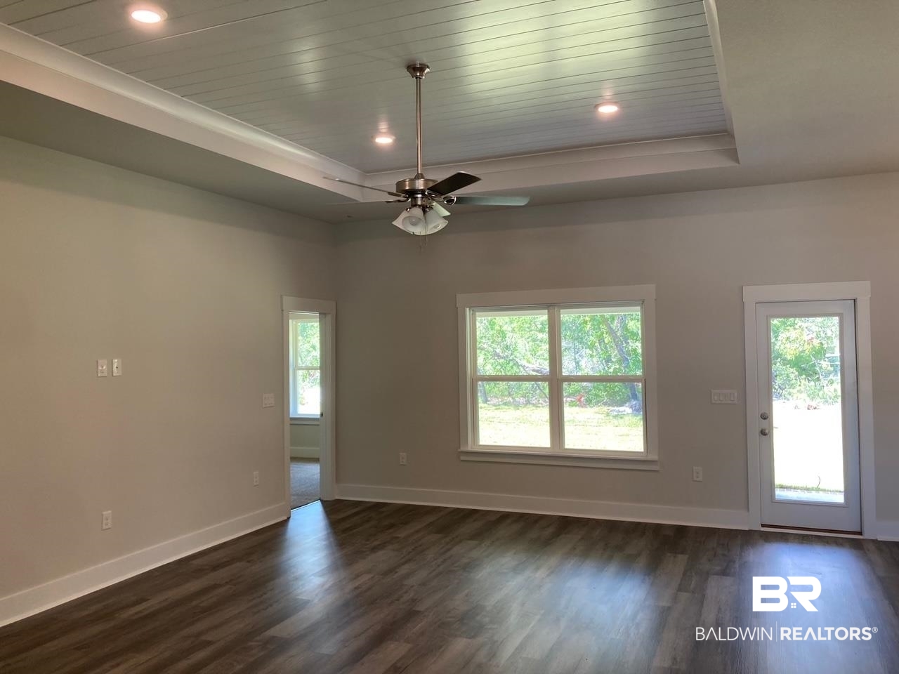 1547 Colony Parke Drive