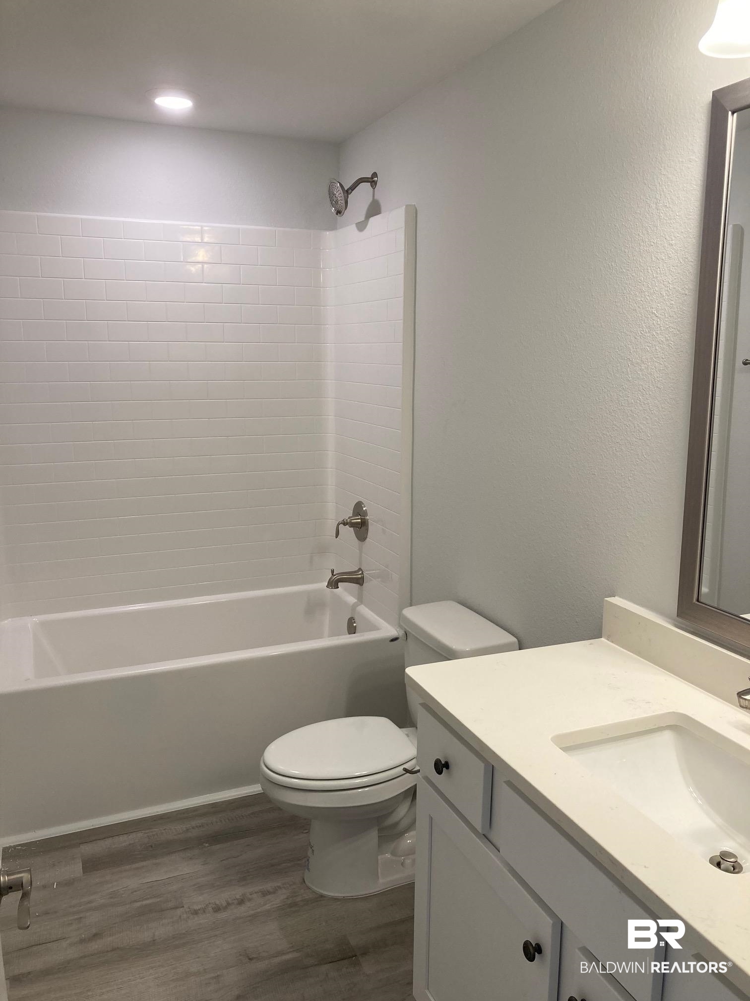 1535 Colony Parke Drive